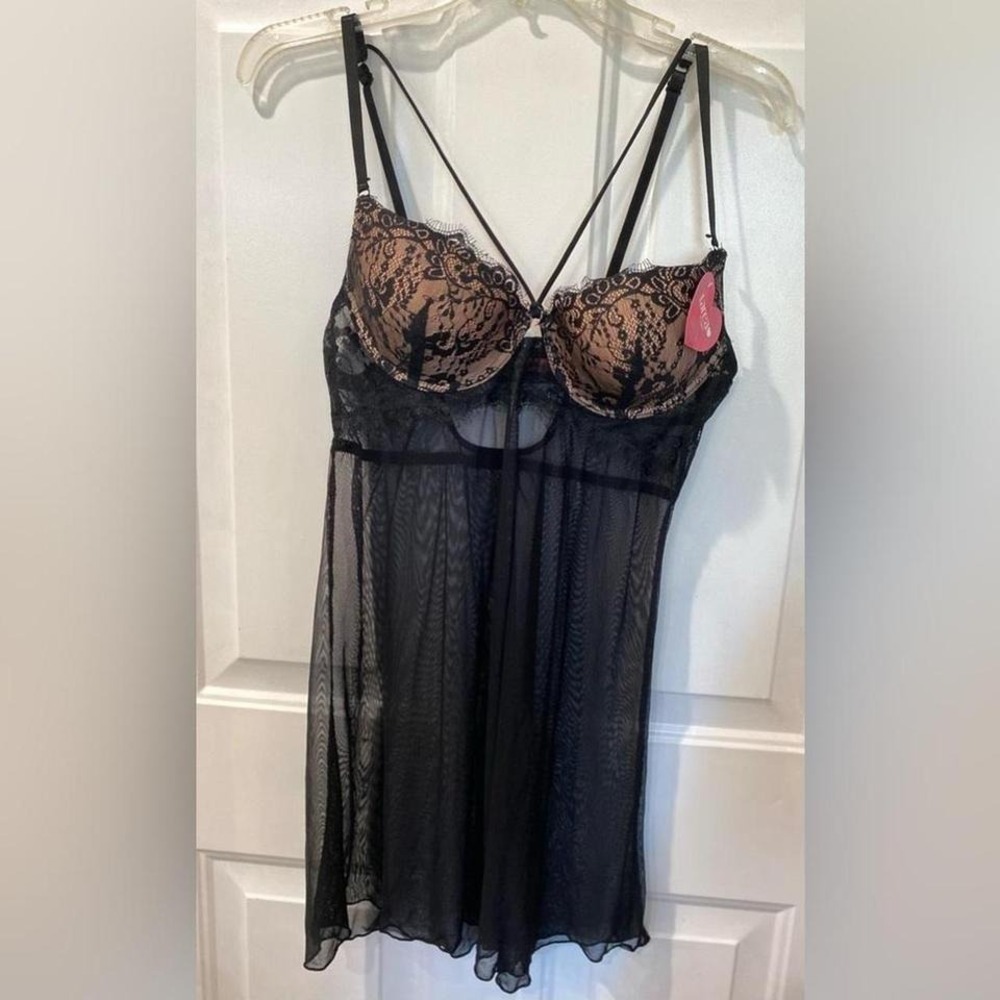 Elegant Black Lace Lingerie sexy sheer nightgown NWOT size L